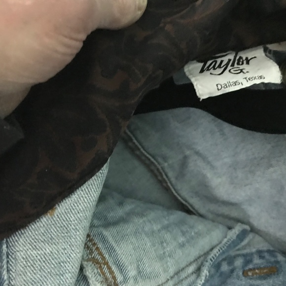 Vintage Sassy & Chic Jean jacket - Picture 2 of 5